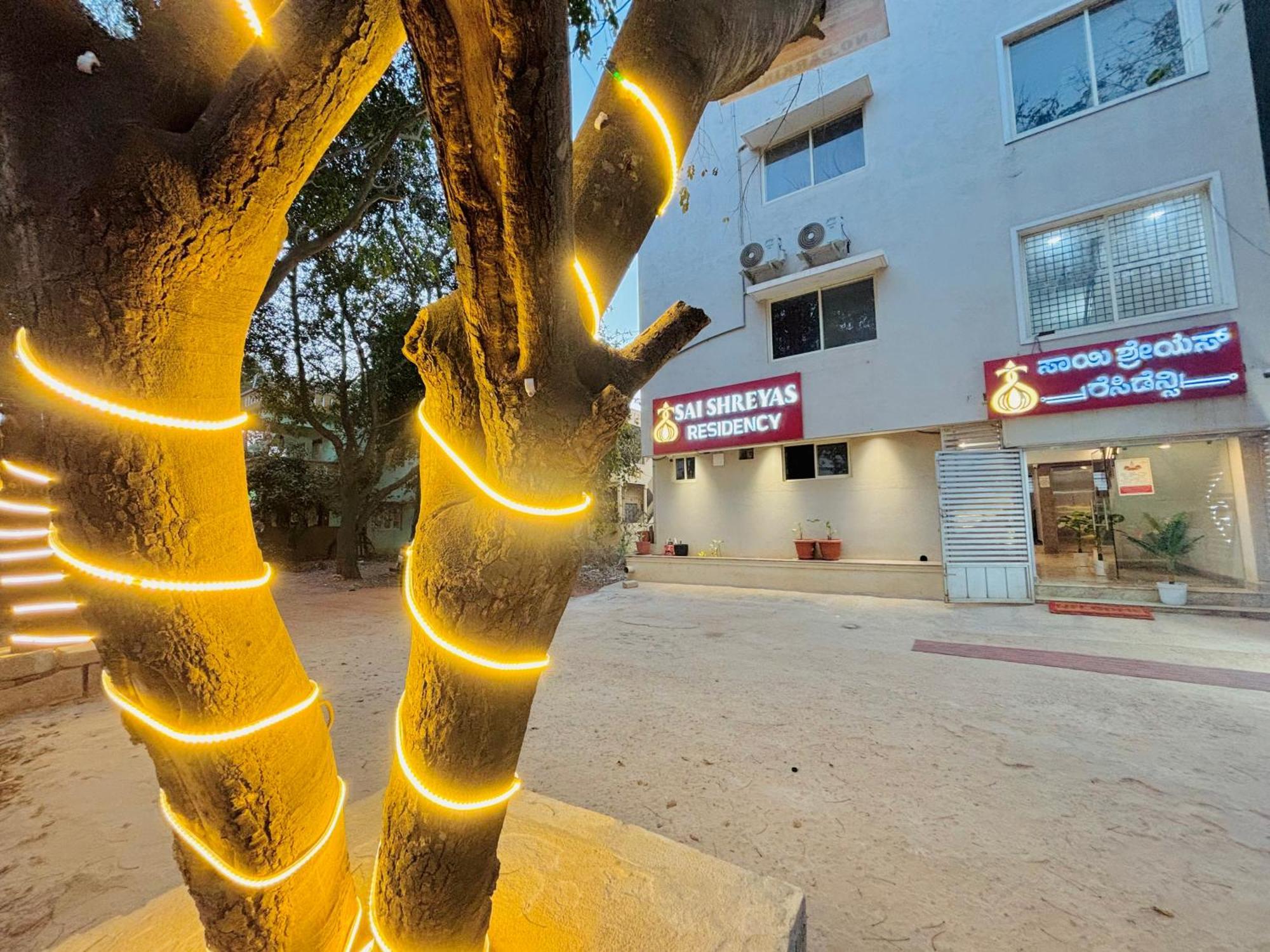 Sai Shreyas Residency, Best Hotel Near Bangalore Airport Dod Jala Exterior foto